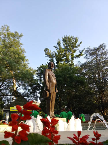 Milton Hershey Statue at Hershey park and ZooAmerica