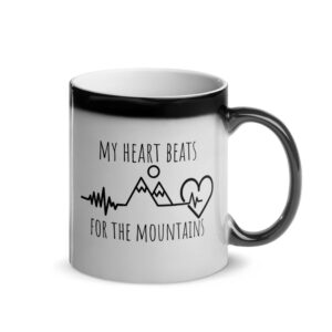 My Heart Beats for the Mountains Glossy Magic Mug